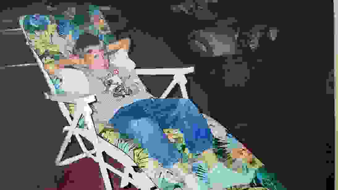 Chrisq Profile Childhood 1600Px Tiny (1) Chrisq Profile Childhood 1600Px Tiny (1)